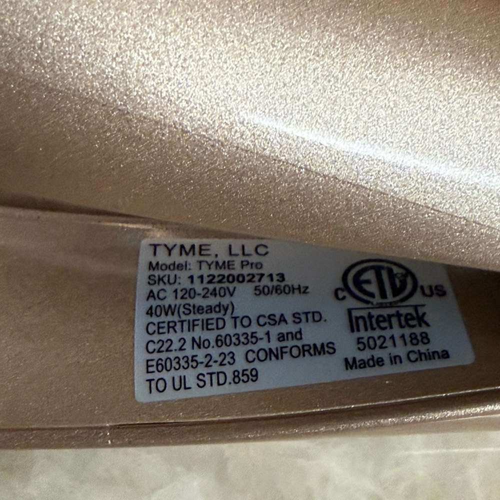 TYME Gold and Black Hair Straightener - Picture 2 of 4